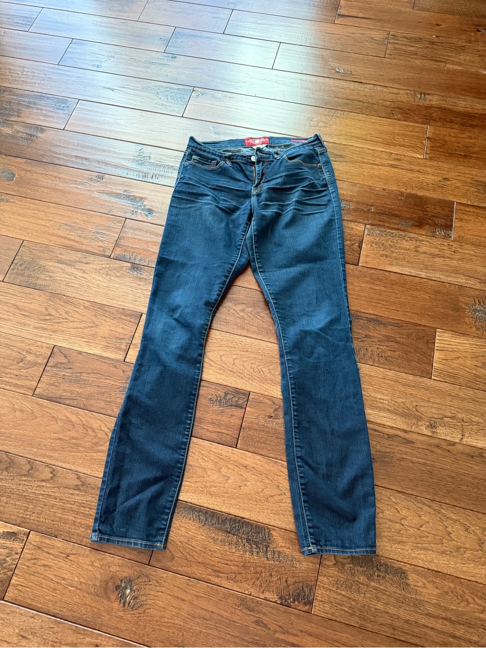 Lucky Brand women’s Indigo Slim Straight Jeans